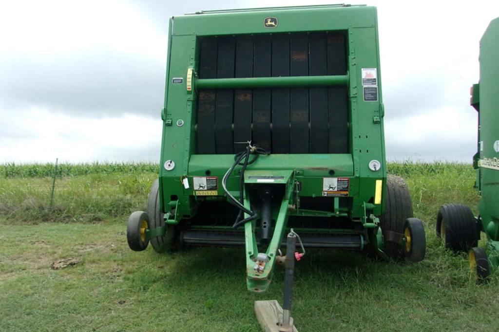 Image of John Deere 568 Primary image