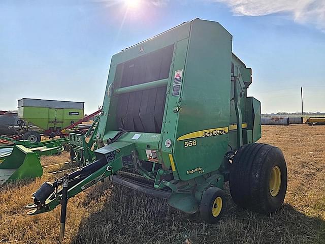 Image of John Deere 568 equipment image 1