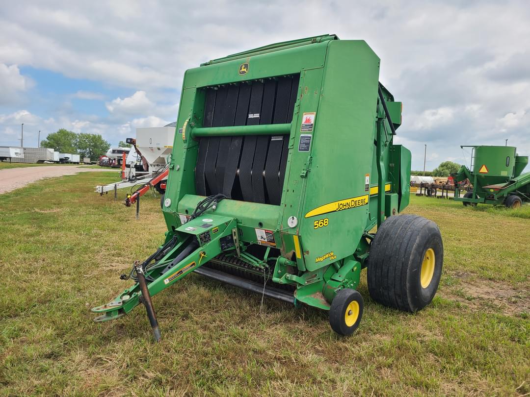 Image of John Deere 568 Mega Wide Plus Primary image