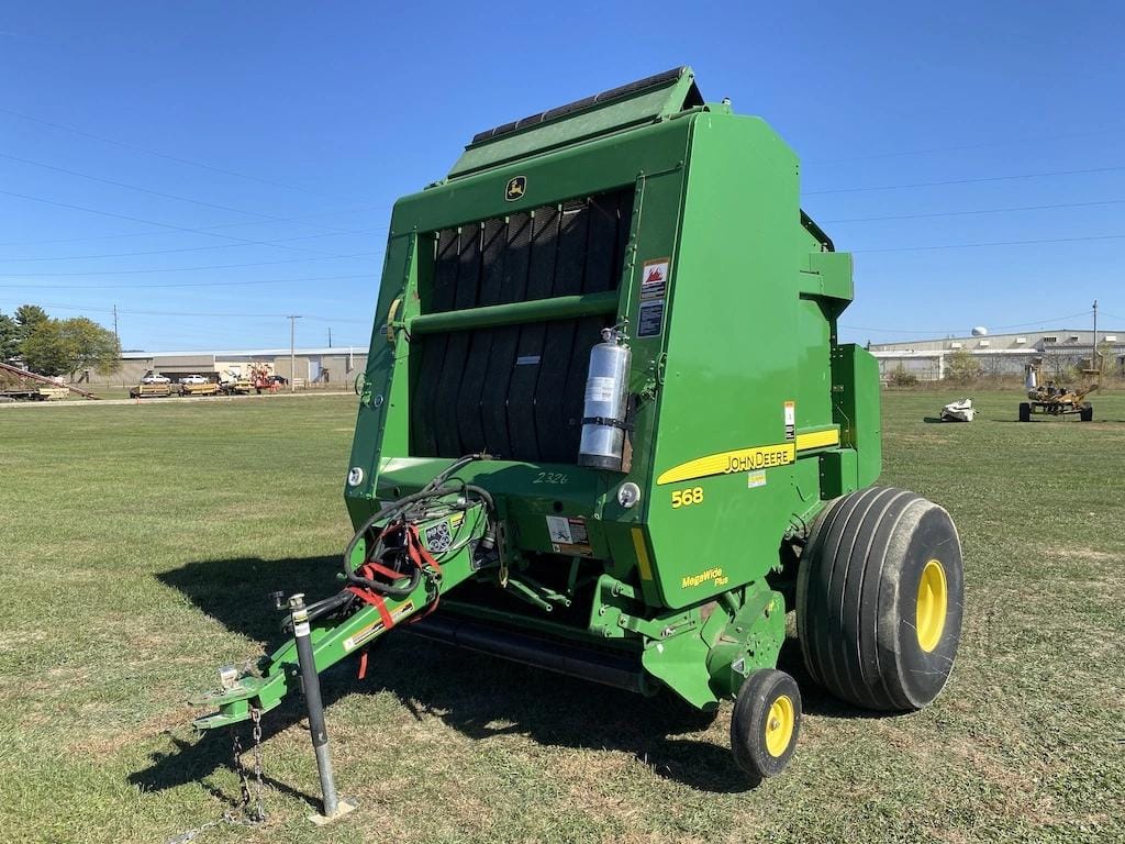 Main image John Deere 568 Mega Wide Plus