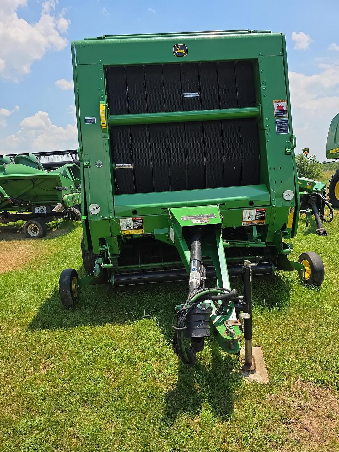 Image of John Deere 568 Mega Wide Plus Primary image
