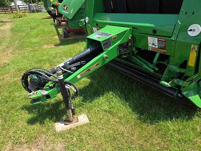 Image of John Deere 568 Mega Wide Plus equipment image 4