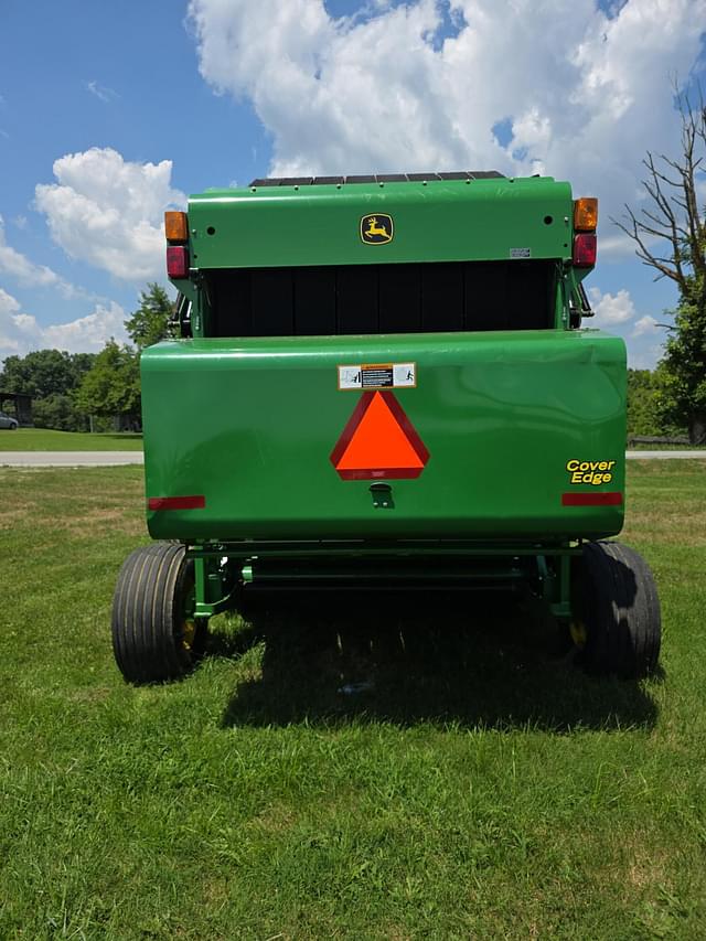 Image of John Deere 568 Mega Wide Plus equipment image 2