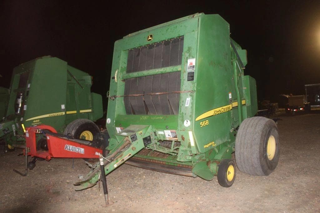 Image of John Deere 568 Mega Wide Plus Image 0