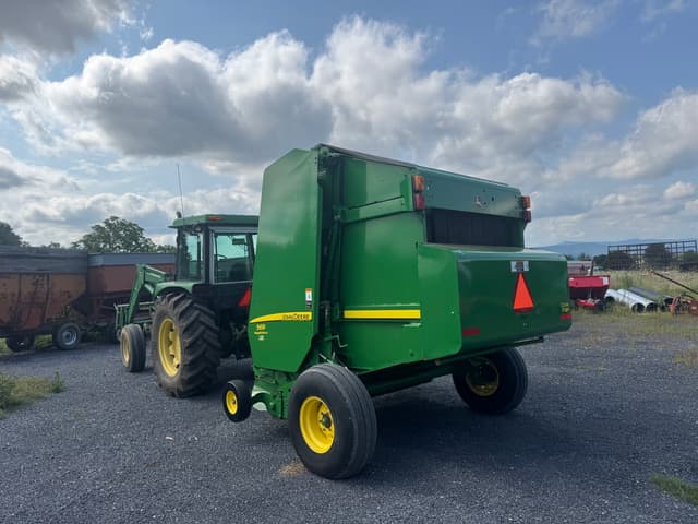 Image of John Deere 569 equipment image 2