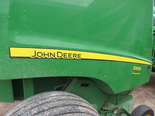 Image of John Deere 569 equipment image 3