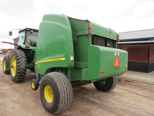 Image of John Deere 569 equipment image 1