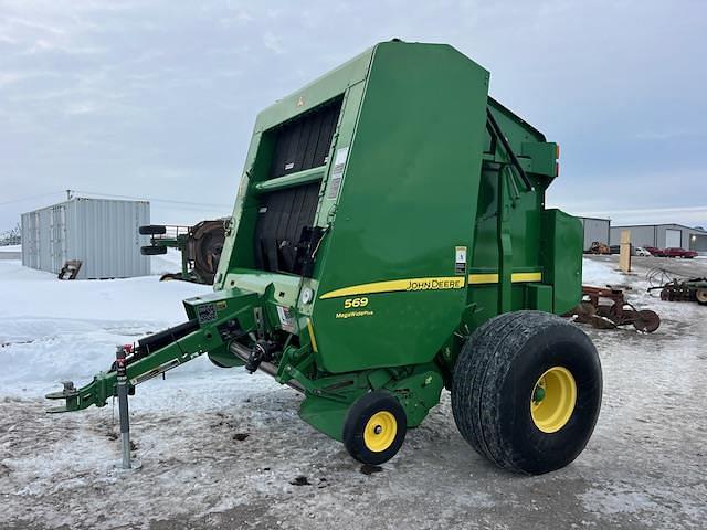 Image of John Deere 569 equipment image 4