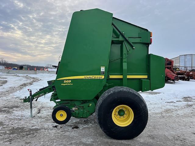 Image of John Deere 569 equipment image 3