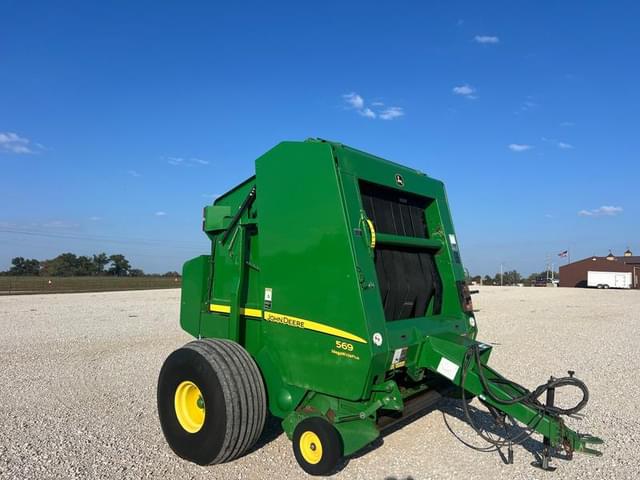 Image of John Deere 569 equipment image 1