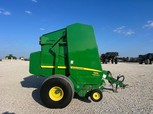 Image of John Deere 569 equipment image 2