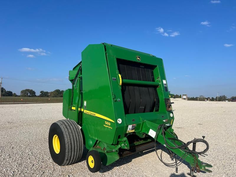 2014 John Deere 569 Equipment Image0