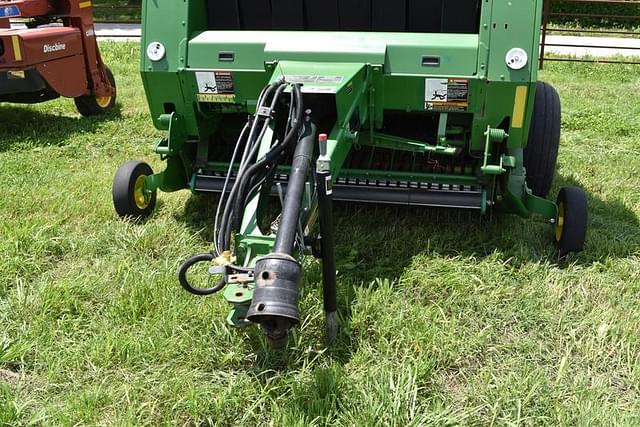 Image of John Deere 569 equipment image 4