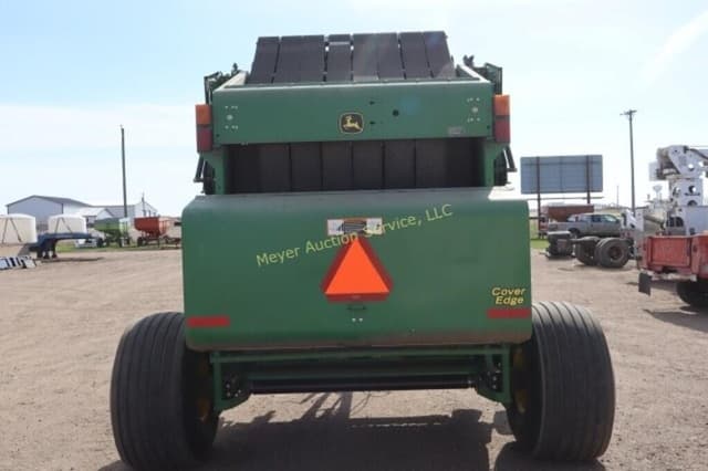 Image of John Deere 569 equipment image 3