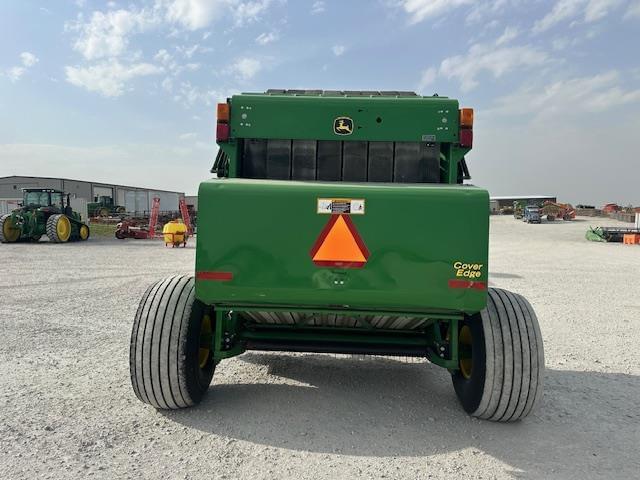 Image of John Deere 569 equipment image 3