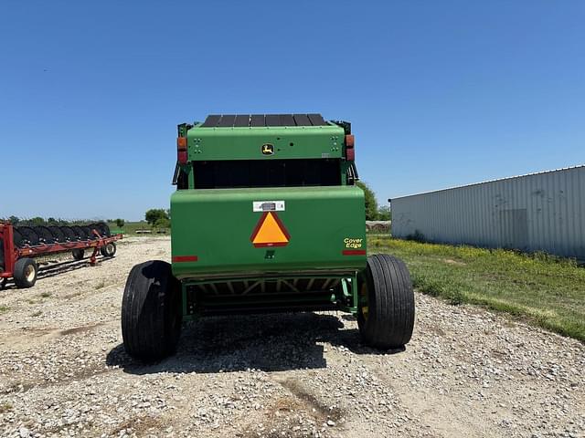 Image of John Deere 569 equipment image 1