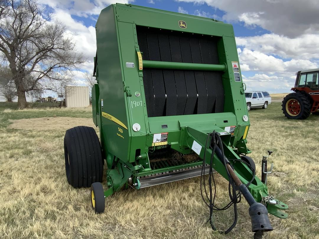 Image of John Deere 569 Primary image