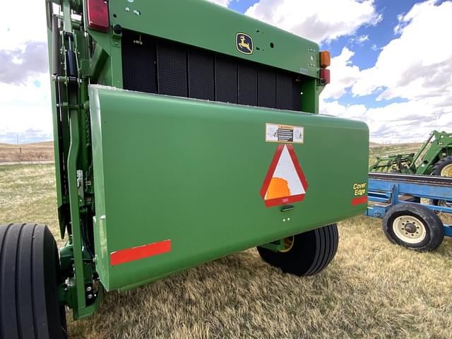Image of John Deere 569 equipment image 4