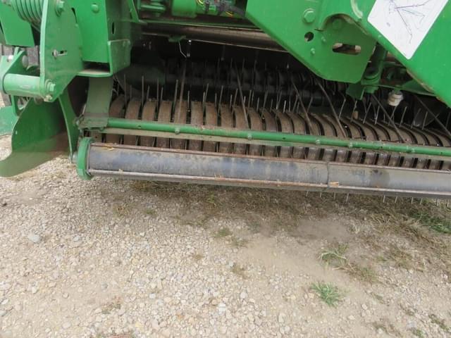 Image of John Deere 569 equipment image 2