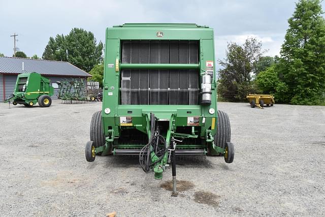 Image of John Deere 569 MegaWide Plus equipment image 1