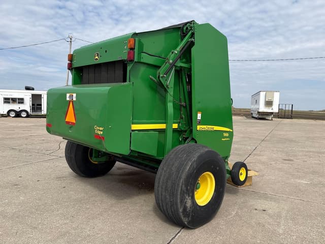 Image of John Deere 569 equipment image 2