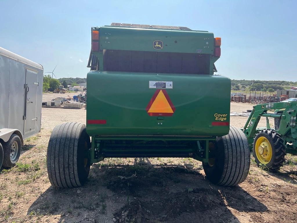 Image of John Deere 569 Image 1
