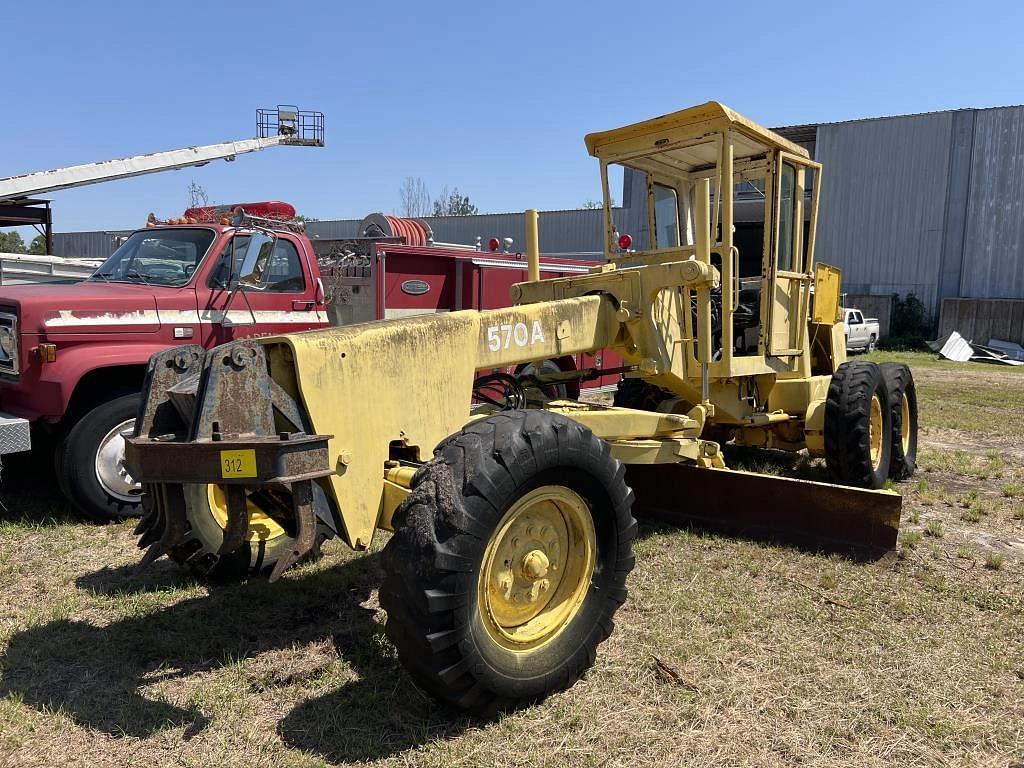 Image of John Deere 570A Primary image