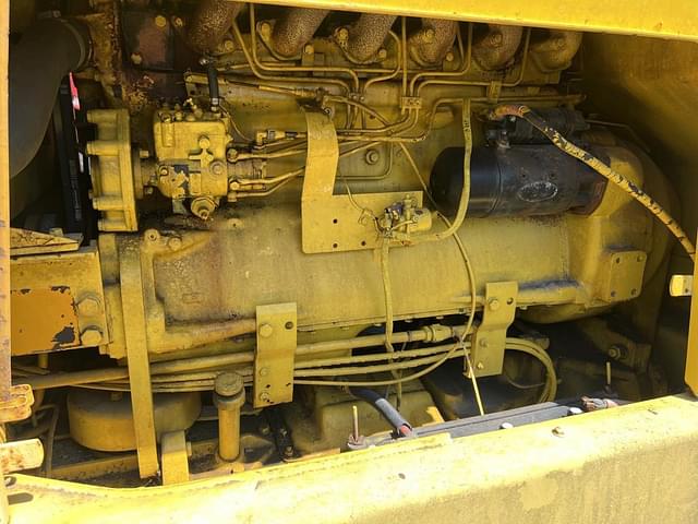 Image of John Deere 570A equipment image 3