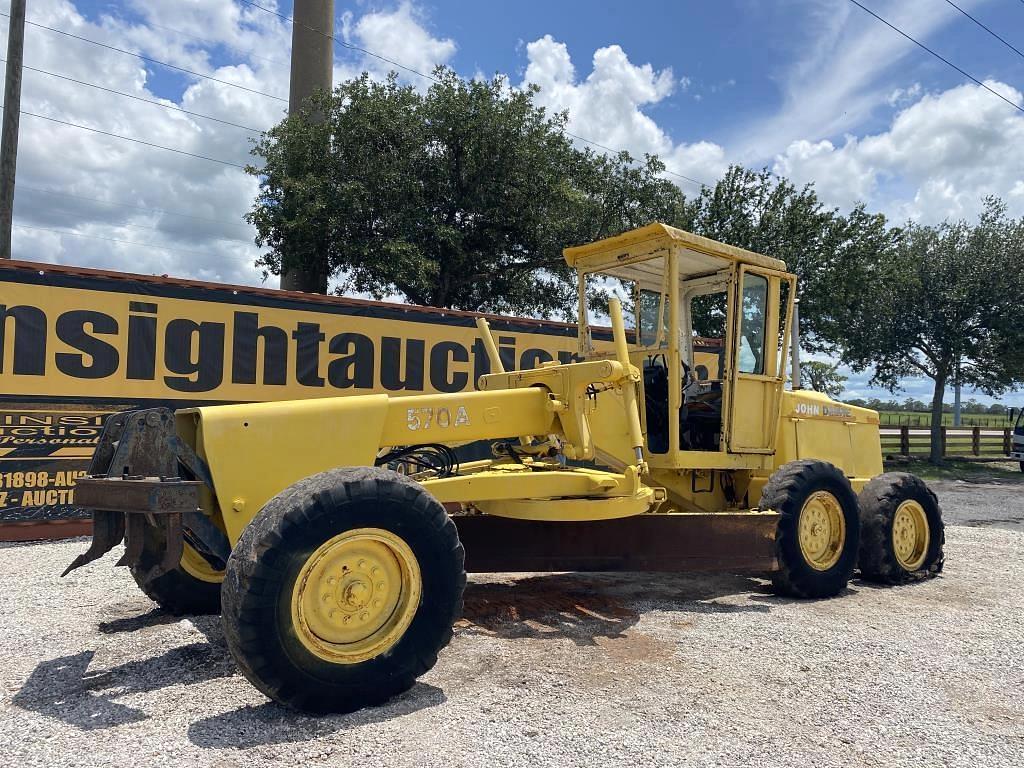 Image of John Deere 570A Primary image