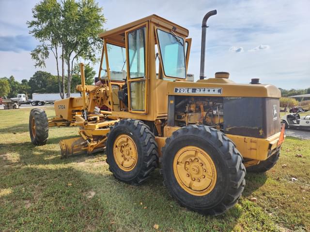 Image of John Deere 570A equipment image 4
