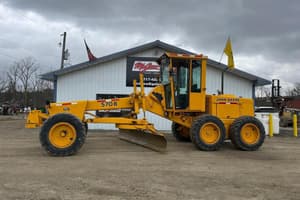 SOLD - John Deere 570B Motor Grader Construction with 1,045 Hrs ...