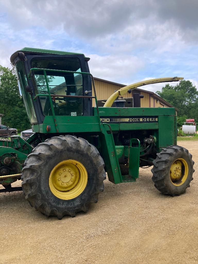 Image of John Deere 5730 Primary image