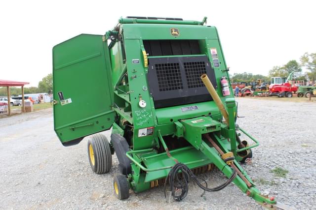 Image of John Deere 582 equipment image 1