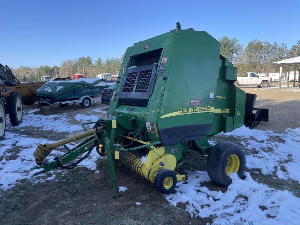 Main image John Deere 582