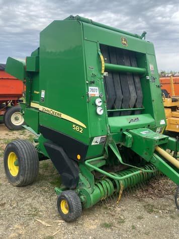 Main image John Deere 582
