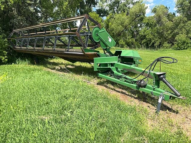 Image of John Deere 590 equipment image 1