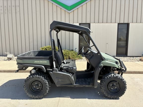 Image of John Deere XUV 590M equipment image 3