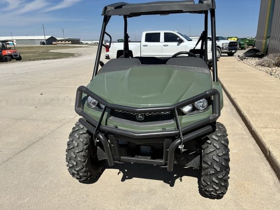 Image of John Deere XUV 590M equipment image 2