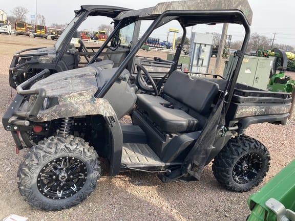 2023 John Deere XUV 590M Equipment Image0