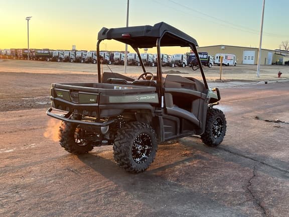 Image of John Deere XUV 590M equipment image 4