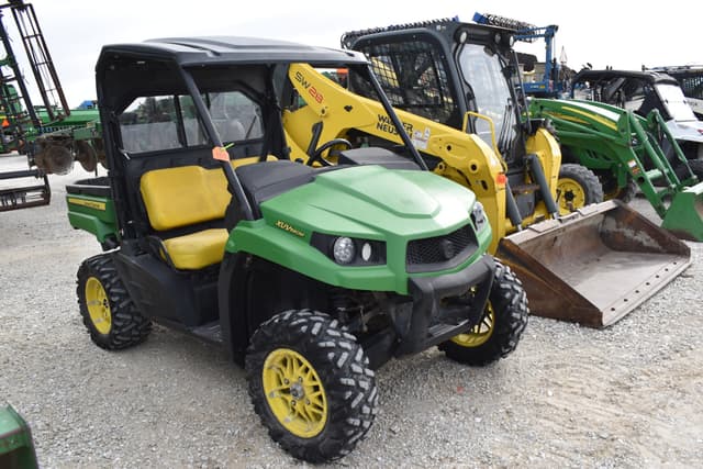 Image of John Deere XUV 590M equipment image 2