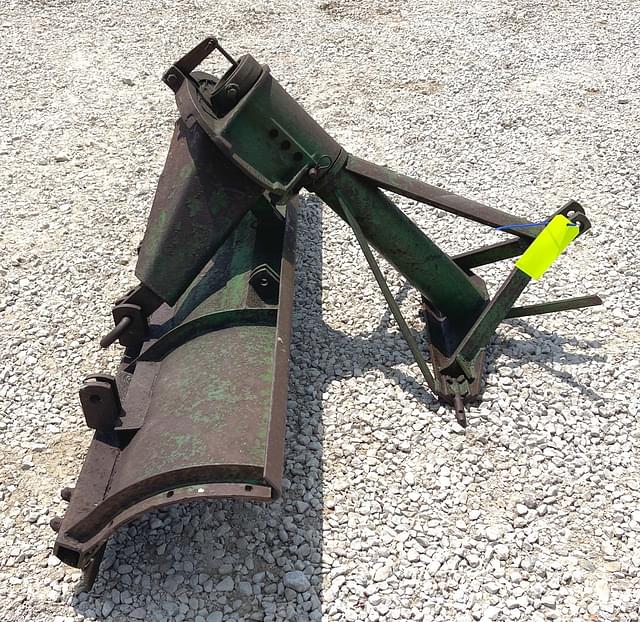 Image of John Deere 80 equipment image 2