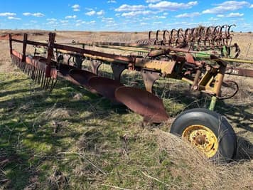 Main image John Deere 2350-2450