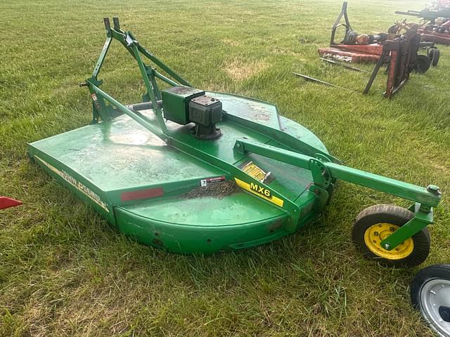 Image of John Deere MX6 equipment image 4