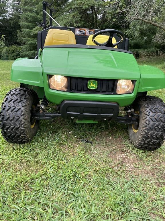 Image of John Deere Gator TH equipment image 3
