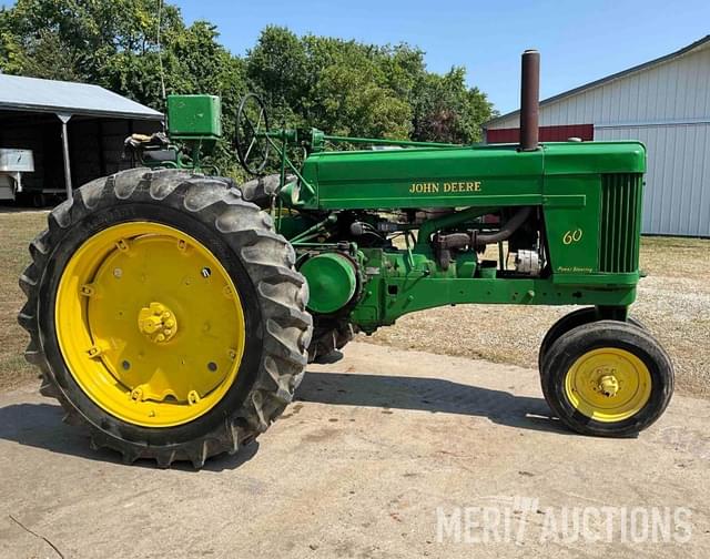 Image of John Deere 60 equipment image 3