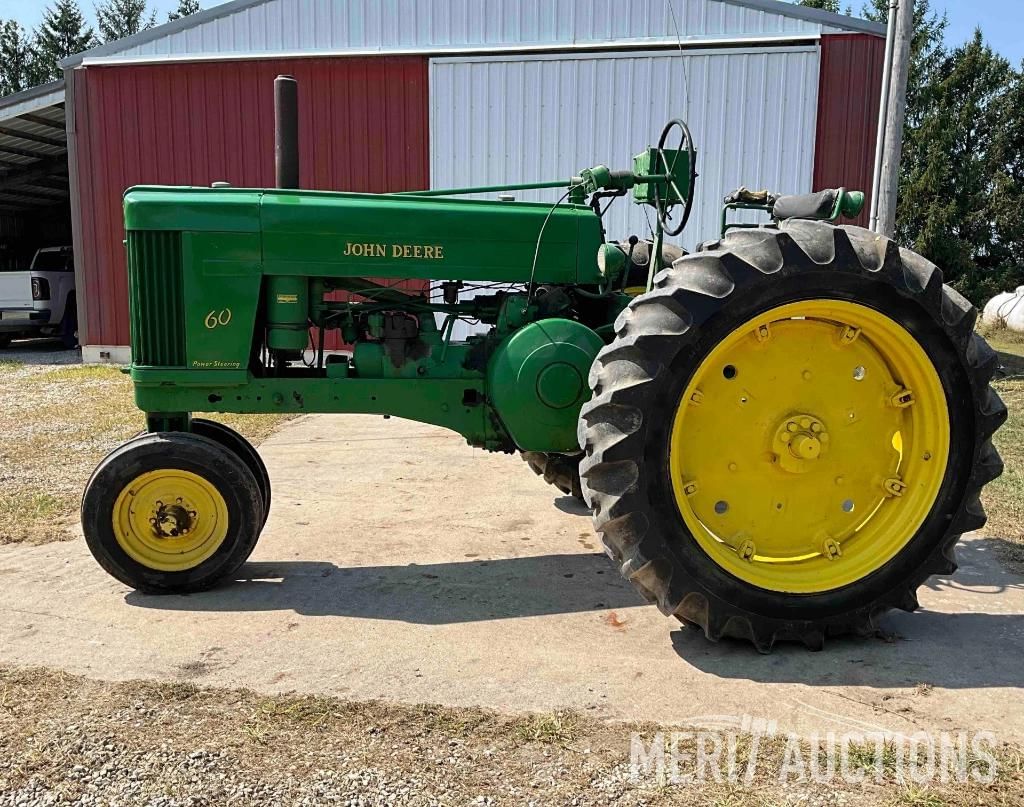 John Deere 60 Equipment Image0