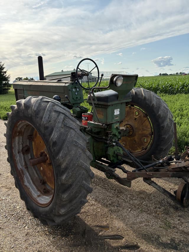 Image of John Deere 60 equipment image 2