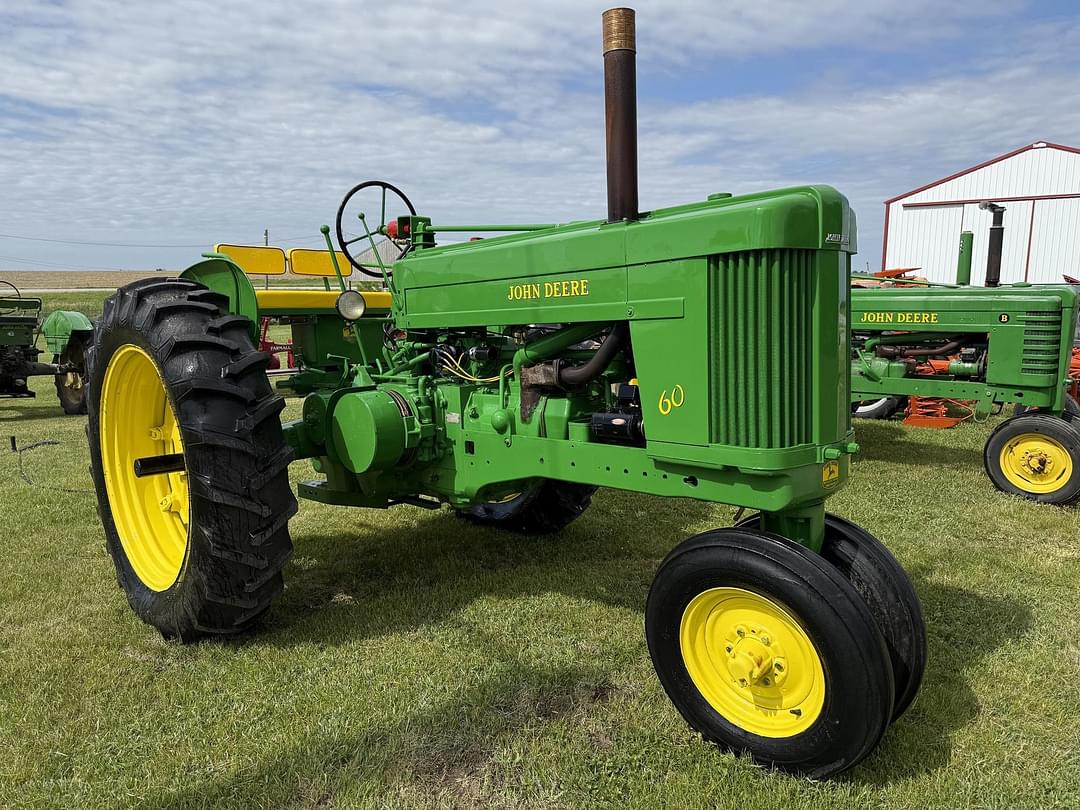 Image of John Deere 60 Primary Image