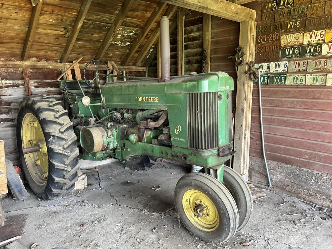 Image of John Deere 60 Primary image